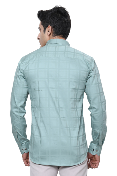 Regular Check Shirts {#S02}