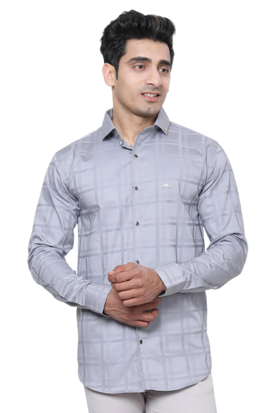 Regular Check Shirts {#S02}
